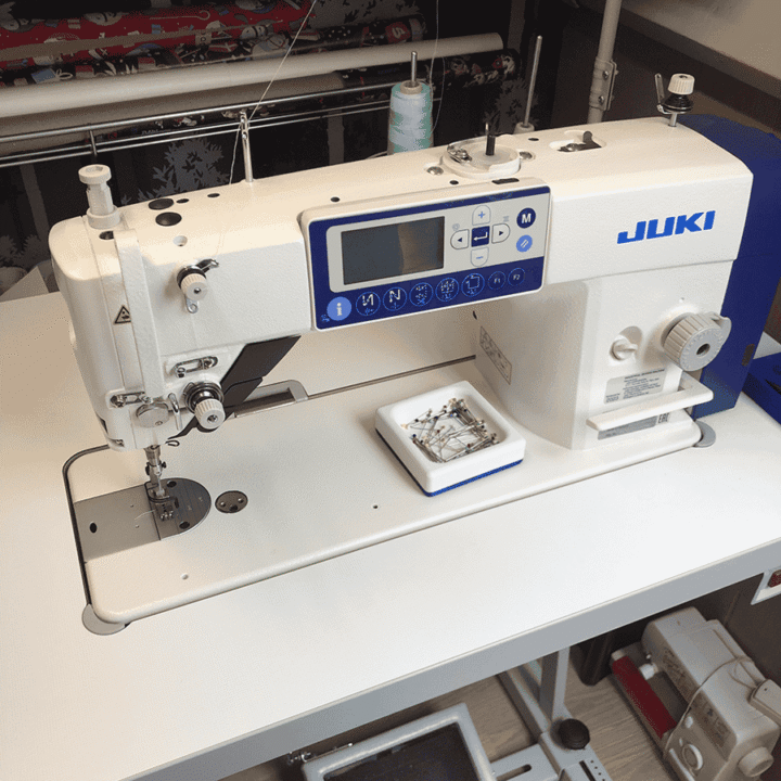 Juki DDL8000 opdracht gemaakt babykleding│ DDL8000
